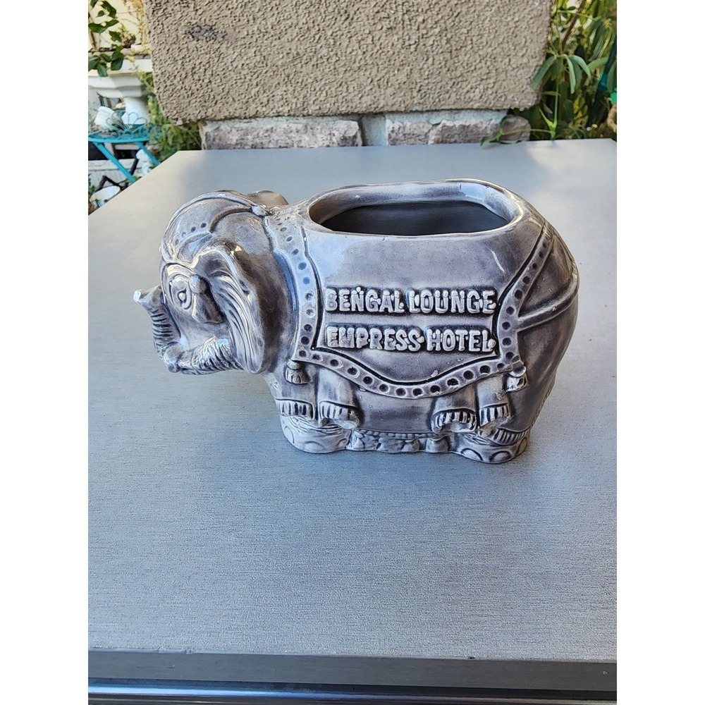 VTG. Bengal Lounge Empress Hotel Souvenir Collectible  Elephant Planter
